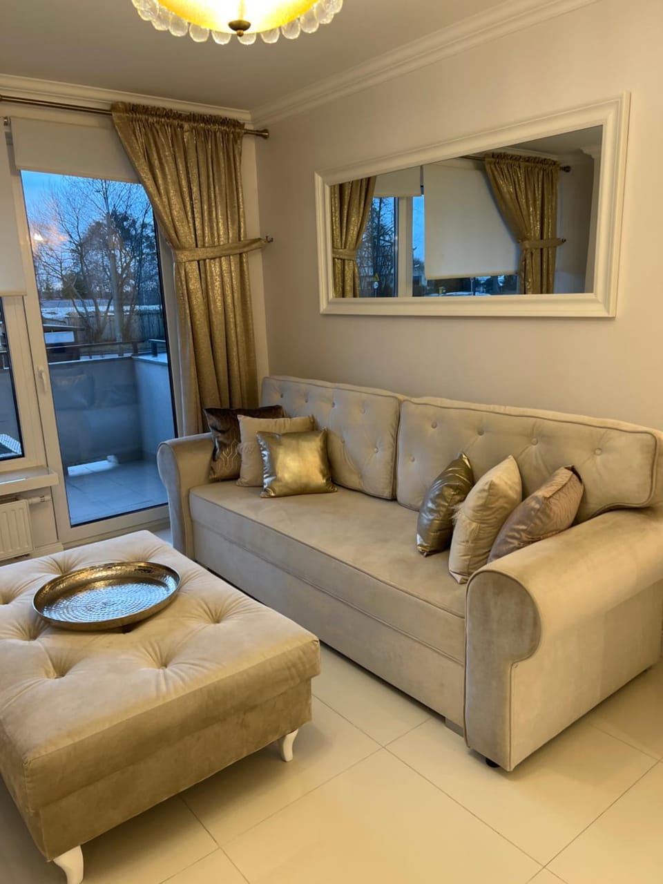 Apartament Parys Gold Apartment in Pomeranian Voivodeship