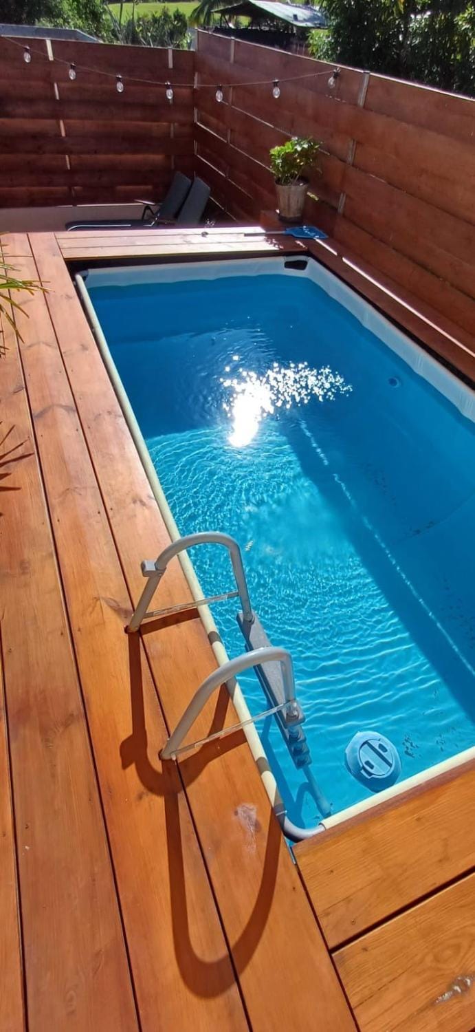 Pool view, Swimming pool, Family