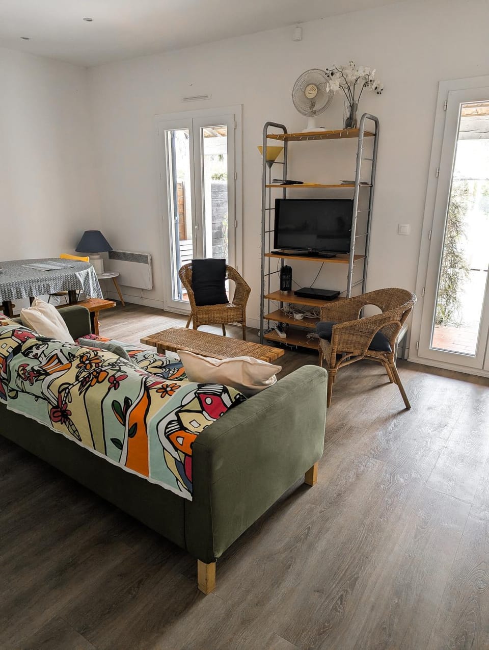 Le Mas de la Palmeraie - Appartement dans propriété privée au calme avec piscine et tennis House in Bormes-les-Mimosas