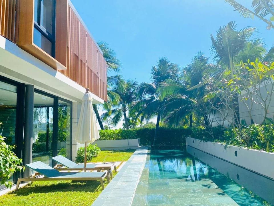 Garden, Balcony/Terrace, Swimming pool