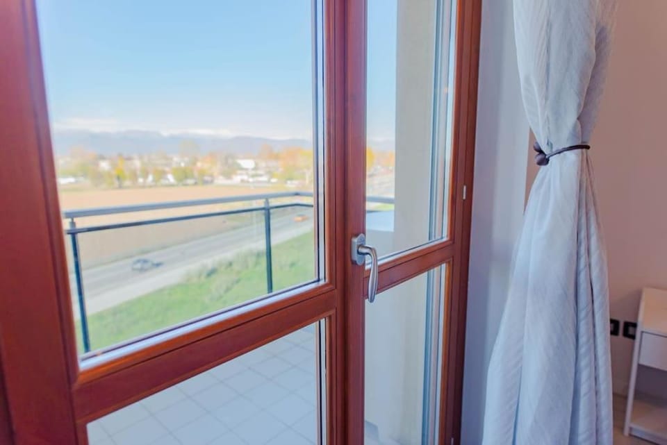 Natural landscape, View (from property/room), Balcony/Terrace, Mountain view