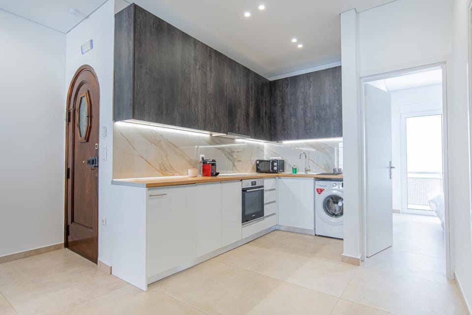 Kitchen or kitchenette, minibar, pet friendly, stove, washing machine