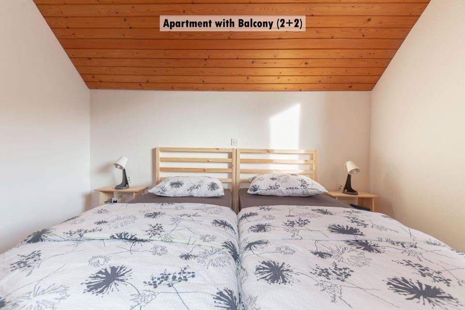 Bed, Decorative detail, Bedroom, Text overlay