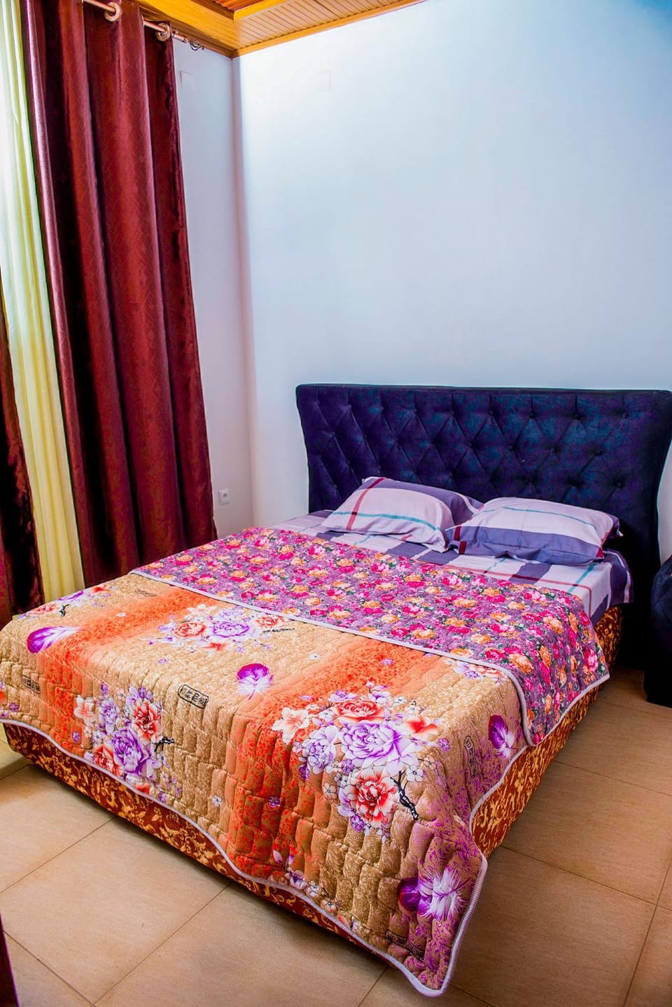 2-Bedroom: A hidden gem, comfort & space, an awesome base to explore Kigali just a few mins from Airport Apartment in Africa