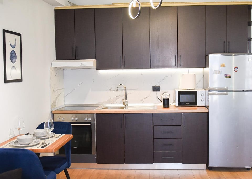 Matisse No8 - One Bedroom Apartment With Parking Apartment in Tirana
