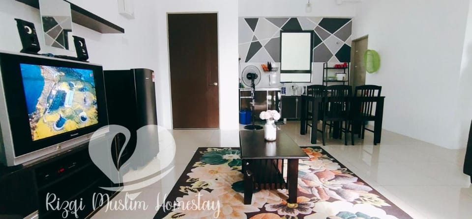 Communal lounge/ TV room, TV and multimedia