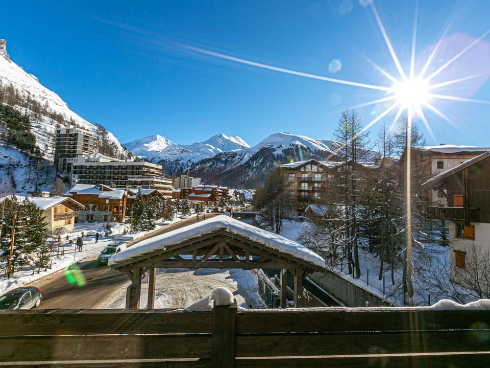 Appartement haut standing, 5 pièces pour 8 pers., proche du centre, lumineux, Val-d'Isère Apartment in Val dIsere