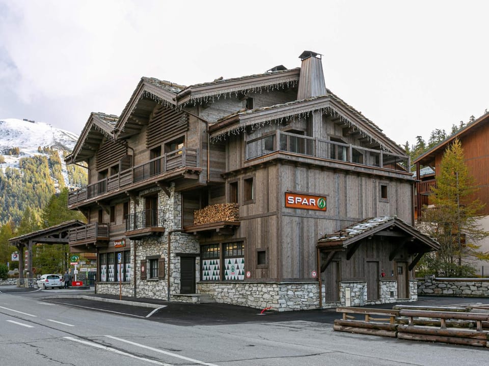 Appartement haut standing, 5 pièces pour 8 pers., proche du centre, lumineux, Val-d'Isère Apartment in Val dIsere