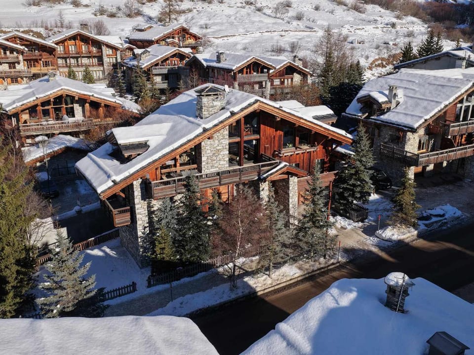 Chalet de luxe avec piscine et hammam à Val-d'Isère, 10 personnes à proximité du centre-ville - FR-1-694-95 Chalet in Val dIsere