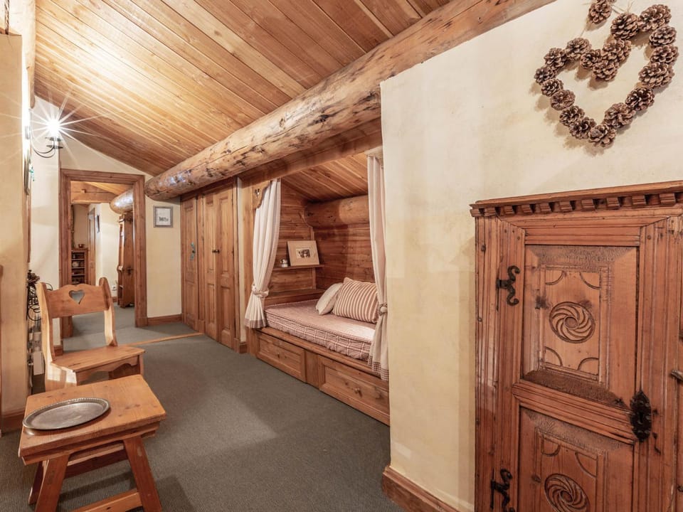 Charmant Duplex Montagnard, 4 Pièces + Alcôve, Proche des Pistes à Val-d'Isère - FR-1-694-97 Apartment in Val dIsere