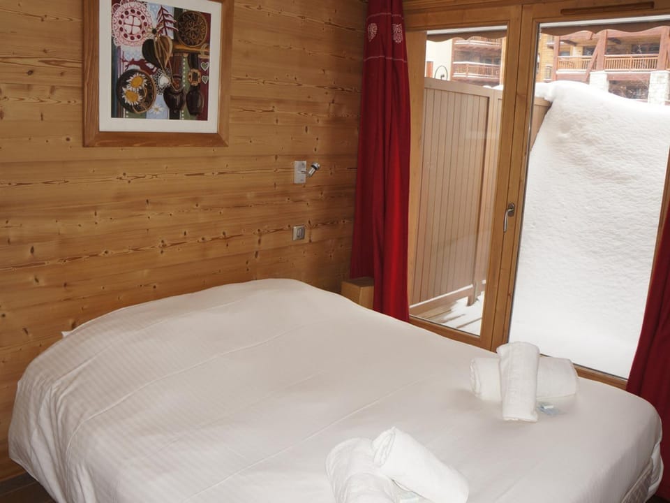 Appartement haut de gamme au centre, animaux admis, WiFi Apartment in Val dIsere