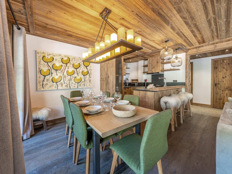 Luxueux appartement avec piscine, WiFi et parking à Val-d'Isère - FR-1-694-102 Apartment in Val dIsere