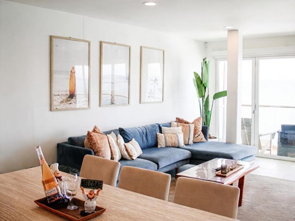 Balcony/Terrace, Living room, Photo of the whole room, Seating area, Dining area