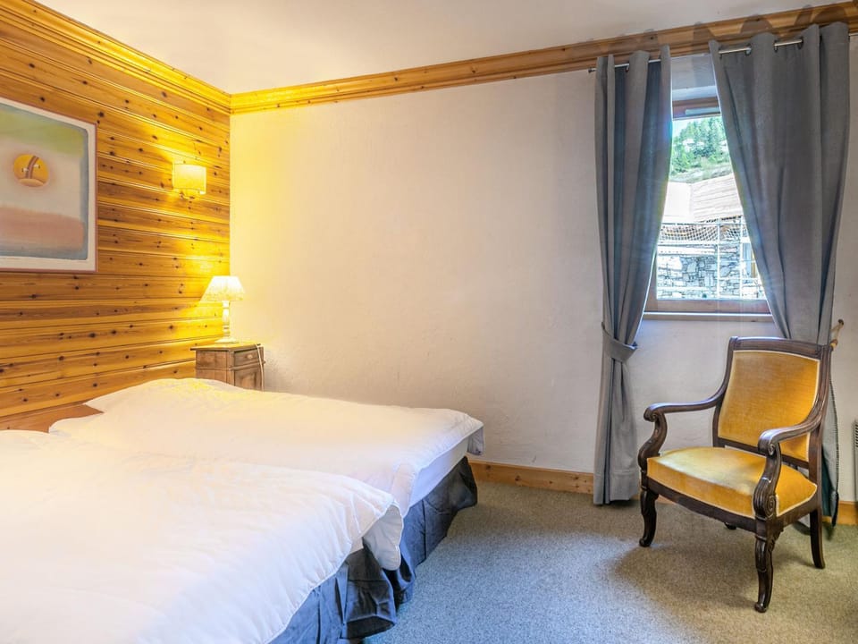 Duplex de Standing au Pied des Pistes avec Grand Balcon, Expo Sud/Ouest, Parking Inclus Apartment in Val dIsere