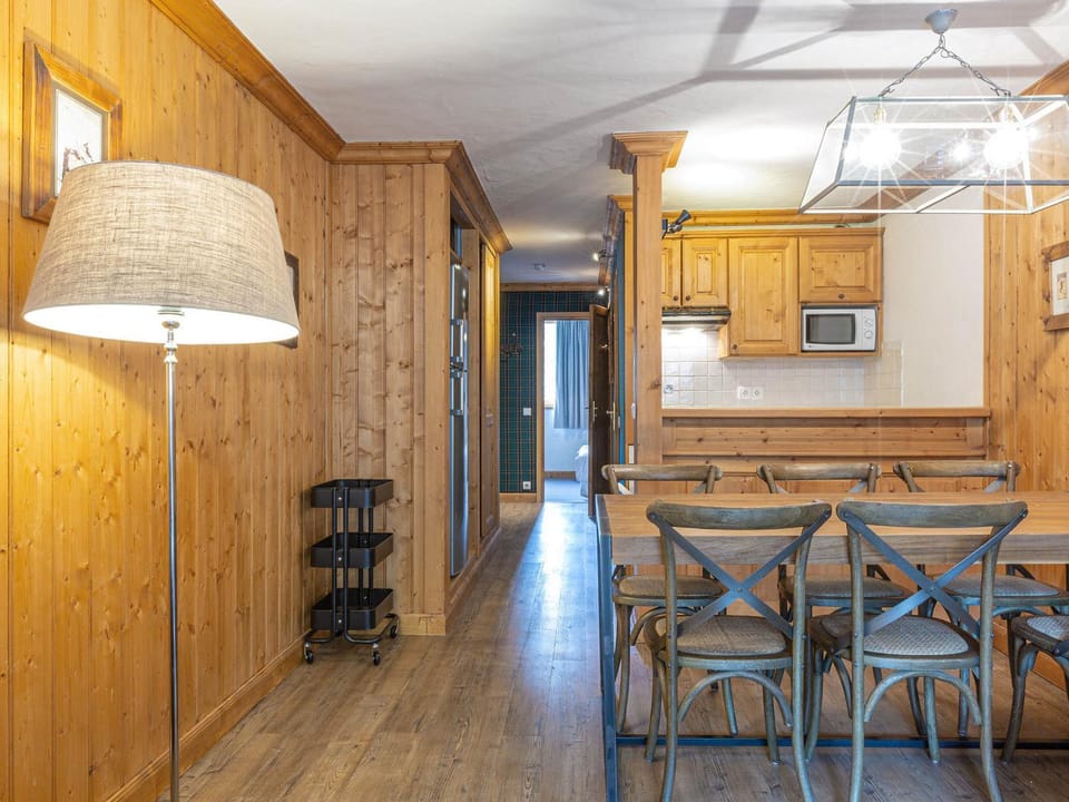 Confortable appartement 4 pièces avec wifi, parking, exposé Sud près des pistes à Val-d'Isère. - FR-1-694-186 Apartment in Val dIsere
