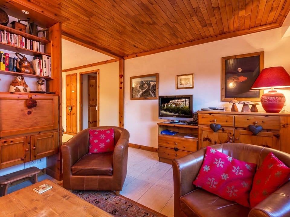 Appartement spacieux pour 6, proche pistes et centre aquasportif à Val-d'Isère - FR-1-694-194 Apartment in Val dIsere