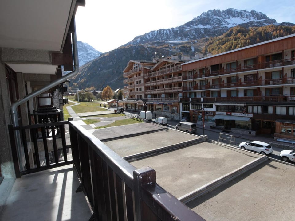 Studio agréable avec parking, skis aux pieds au cœur du village de Val-d'Isère - FR-1-694-204 Apartment in Val dIsere