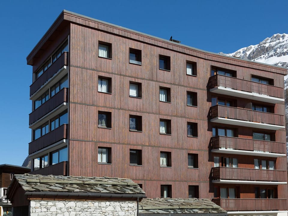 Appartement central et lumineux à Val-d'Isère, proche des pistes et commodités - FR-1-694-221 Apartment in Val dIsere