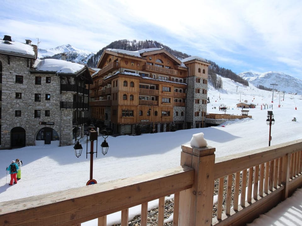 Appartement élégant 3 pièces cabine avec wifi, skis aux pieds, en résidence de standing à Val-d'Isère - FR-1-694-218 Cabin in Val dIsere