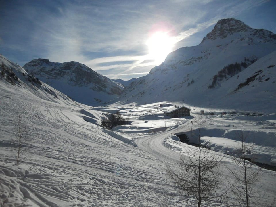 Appartement élégant aux pieds des pistes avec cheminée et WiFi - FR-1-694-213 Apartment in Val dIsere
