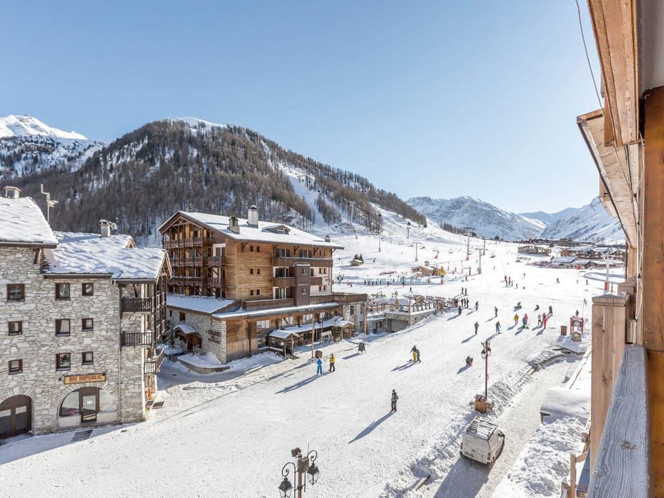 Studio charmant skis aux pieds, balcon, coeur de Val-d'Isère, 4 pers, WiFi - FR-1-694-231 Apartment in Val dIsere