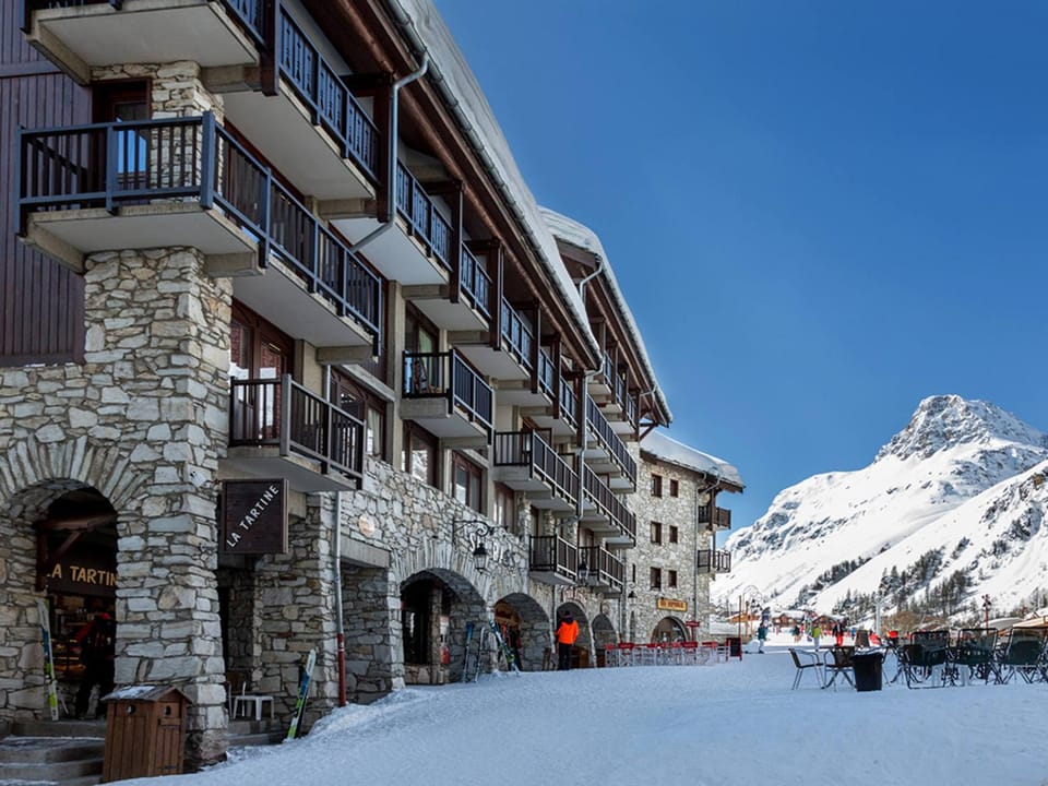 Charmant appartement avec WiFi et parking, au pied des pistes et au cœur du village - FR-1-694-275 Apartment in Val dIsere