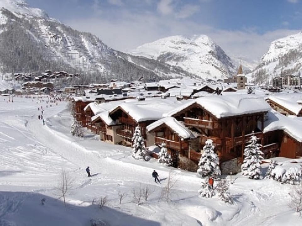 Appartement duplex de haut standing, skis aux pieds, 82m², 8 pers., cheminé, au cœur de Val d'Isère - FR-1-694-305 Apartment in Val dIsere