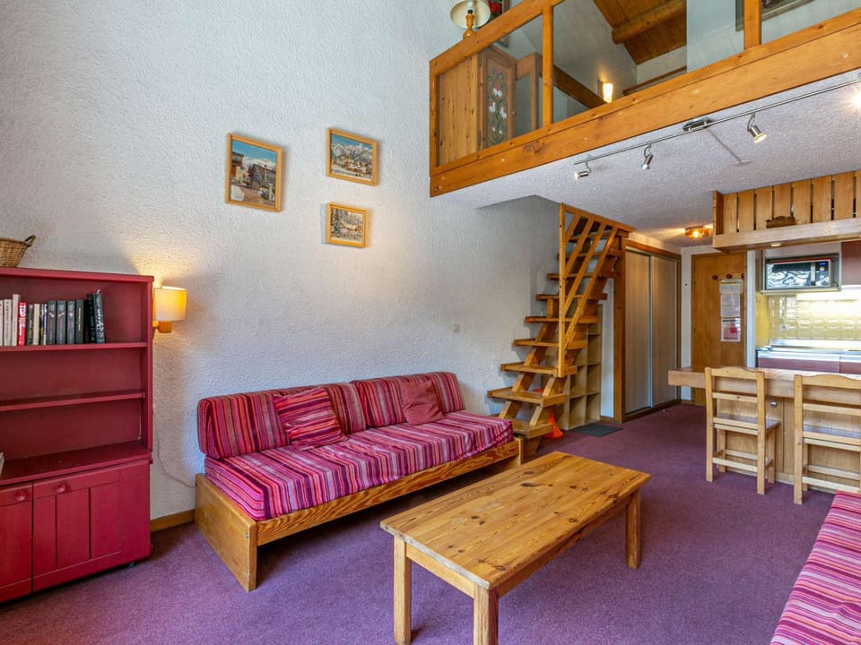 Duplex rustique avec grande terrasse au Sud, proche vieux Val-d'Isère - FR-1-694-310 Apartment in Val dIsere