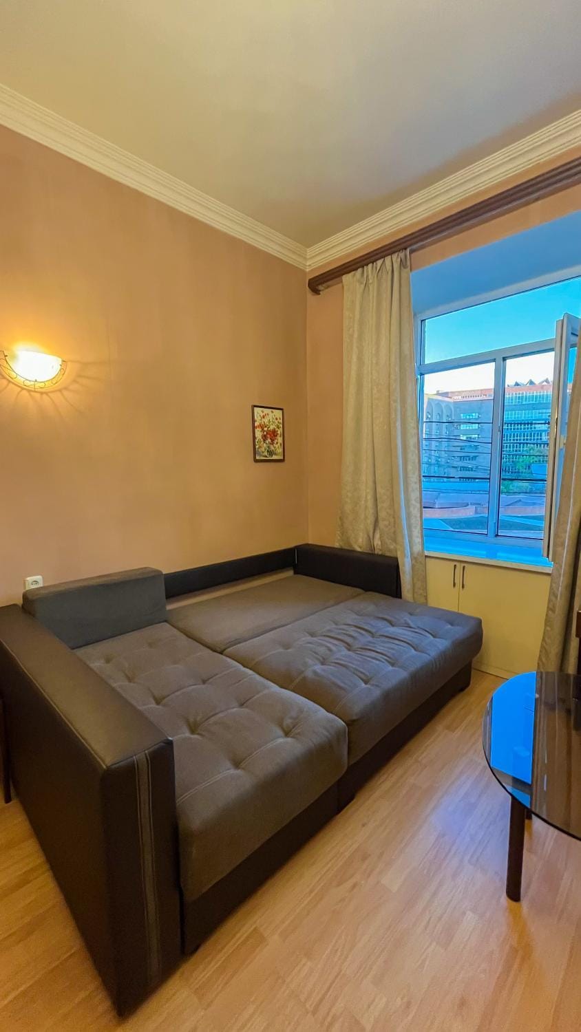 Living room, Photo of the whole room, Seating area