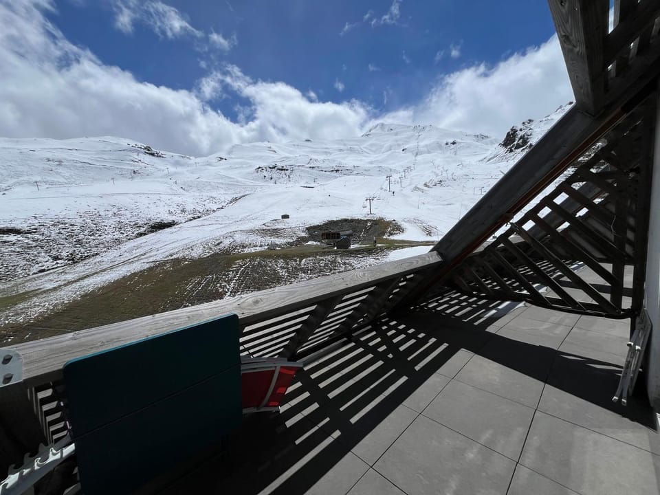 Ski Piau Engaly, plein sud avec vue sur les pistes à 50 m, cœur de station Apartment in Saint-Lary-Soulan
