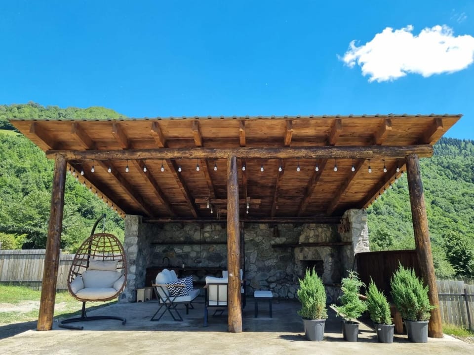 Patio, Natural landscape, BBQ facilities, Garden, Garden view