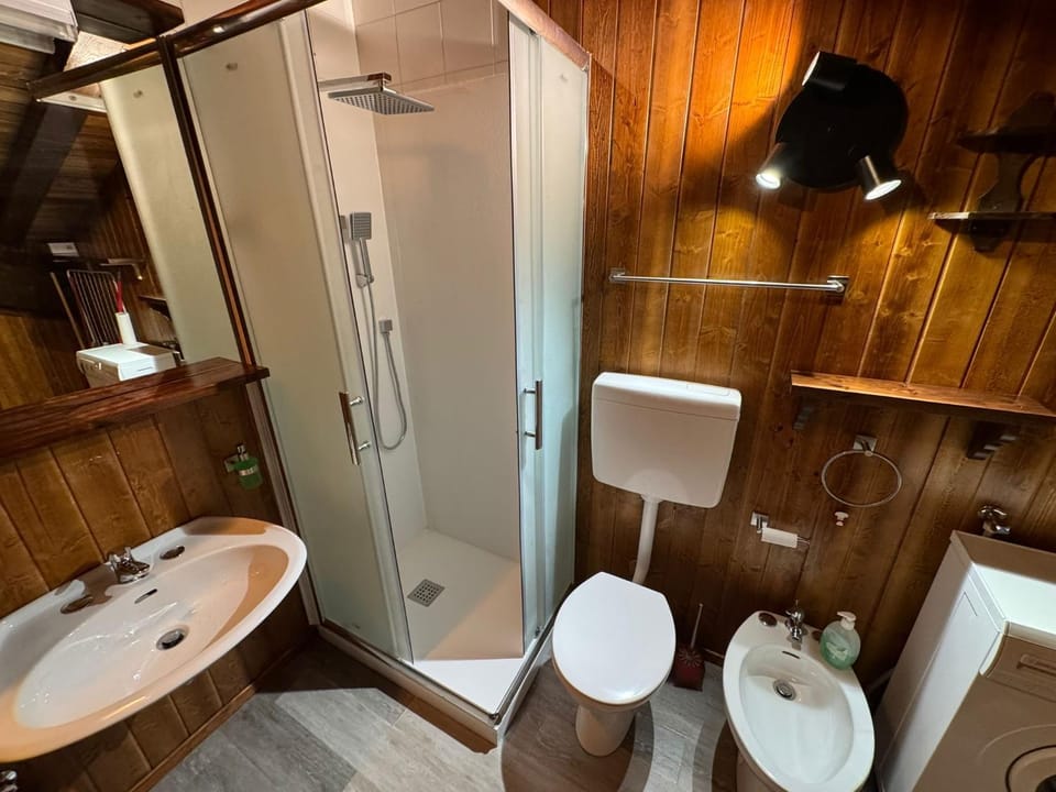 CASA FOLGARIDA 2 BOX AUTO PRIVATI davanti CABINOVIA BELVEDERE Cabin in Trentino-South Tyrol