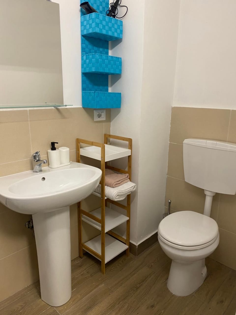 Toilet, Bathroom