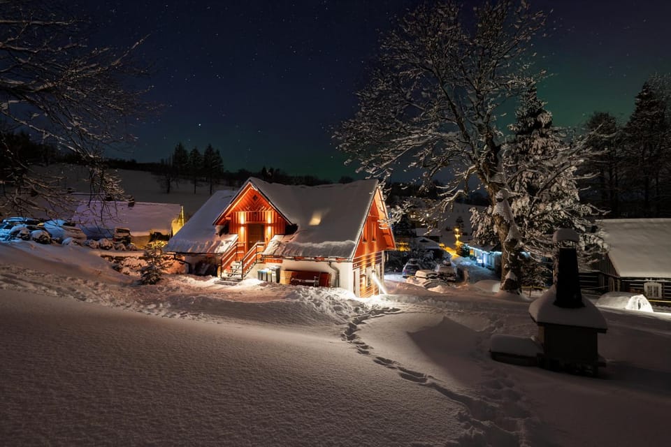 Facade/entrance, Night, Winter