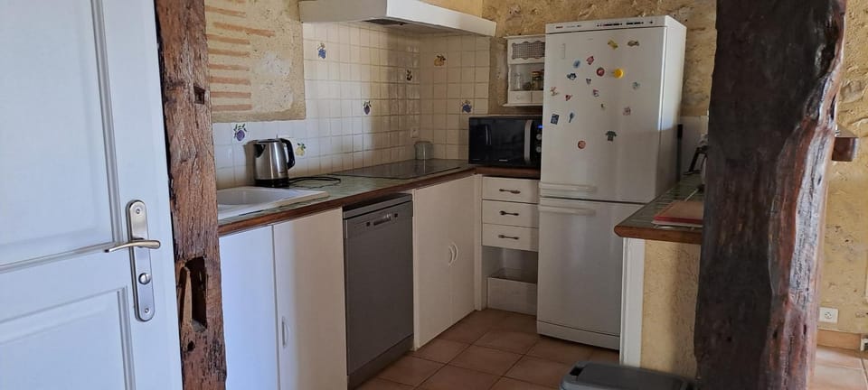 Les Champs de Saint Pierre House in Occitanie
