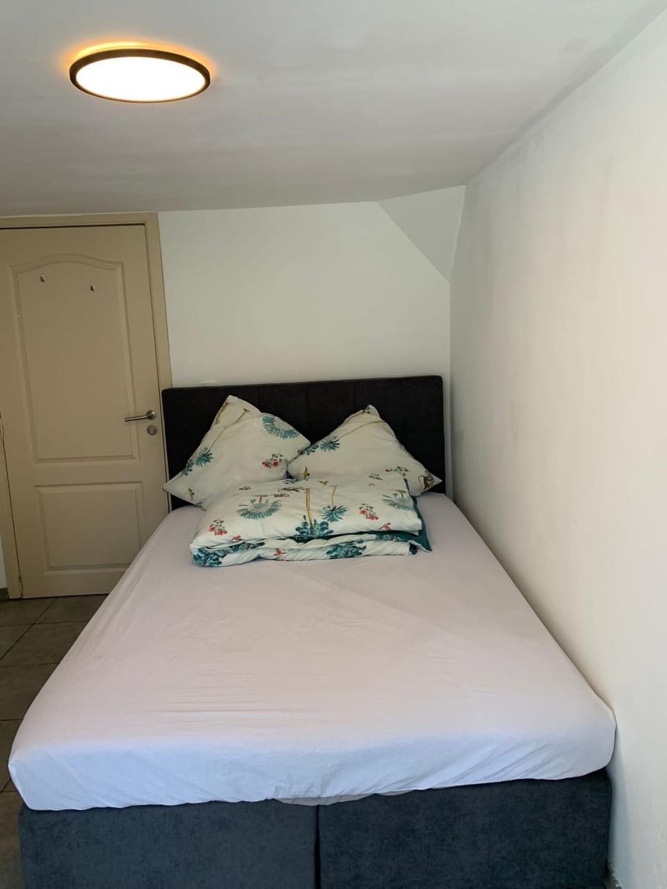 Riverbank Guest House Vacation rental in Wallonia, Belgium