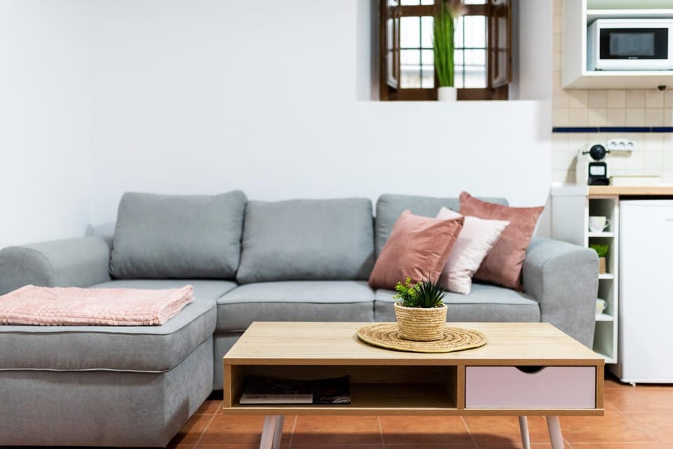 TV and multimedia, Kitchen or kitchenette, Living room, Seating area, minibar