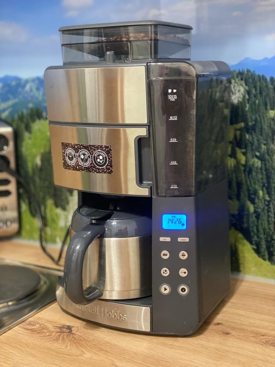 Coffee/tea facilities, Kitchen or kitchenette