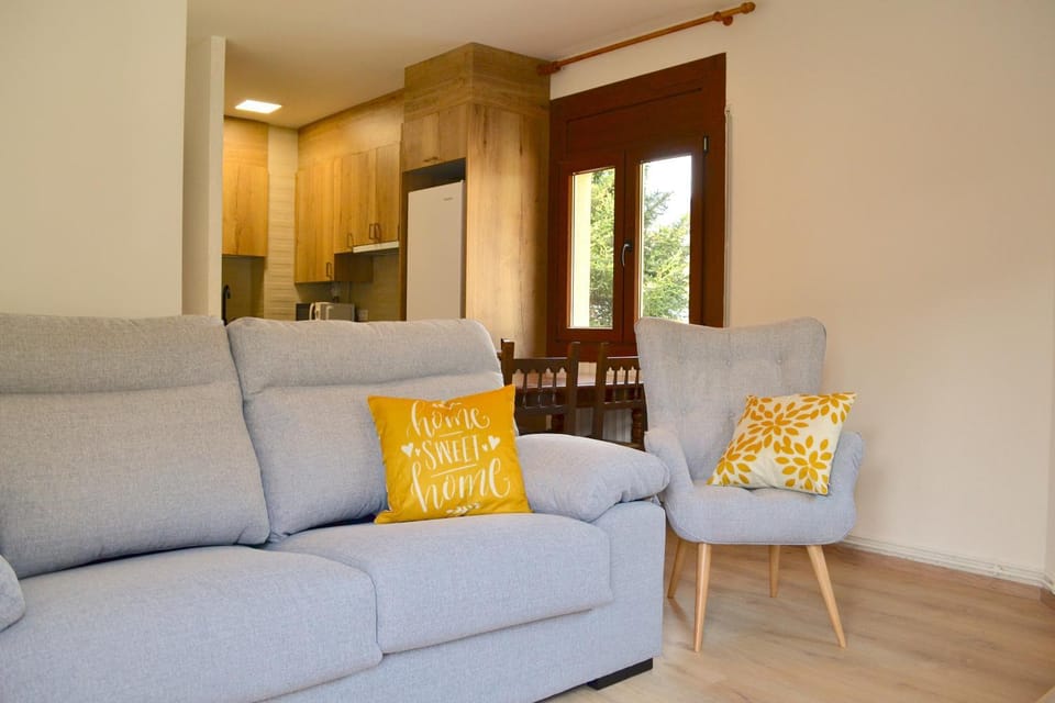 TV and multimedia, Seating area