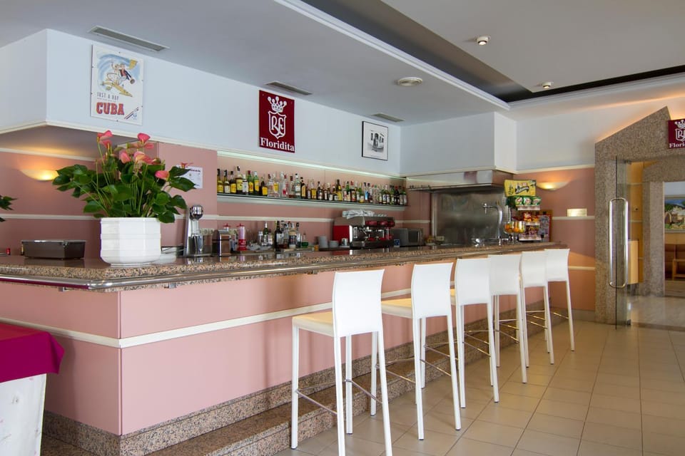 Lounge or bar