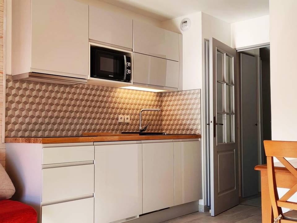 Appartement rénové, proche funiculaire, parking inclus - FR-1-292-189 Apartment in Isola