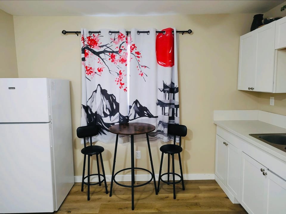 Far East Escape- Salem Apartment in Salem