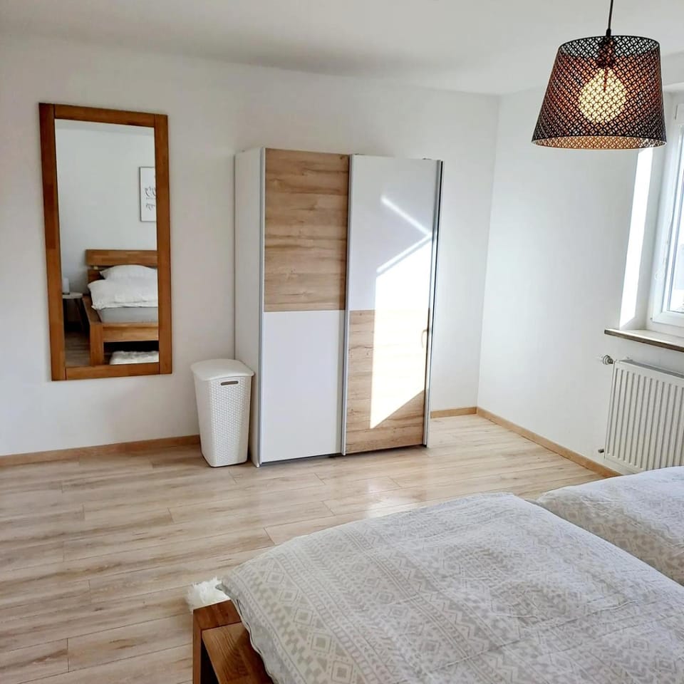 Bed, Bedroom, wardrobe