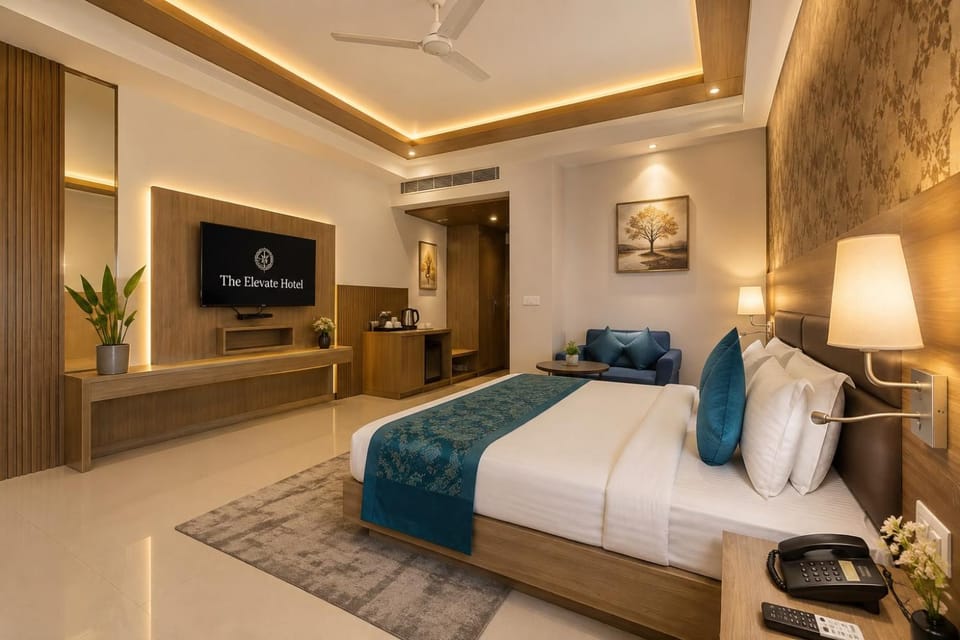 Bed, Seating area, Bedroom
