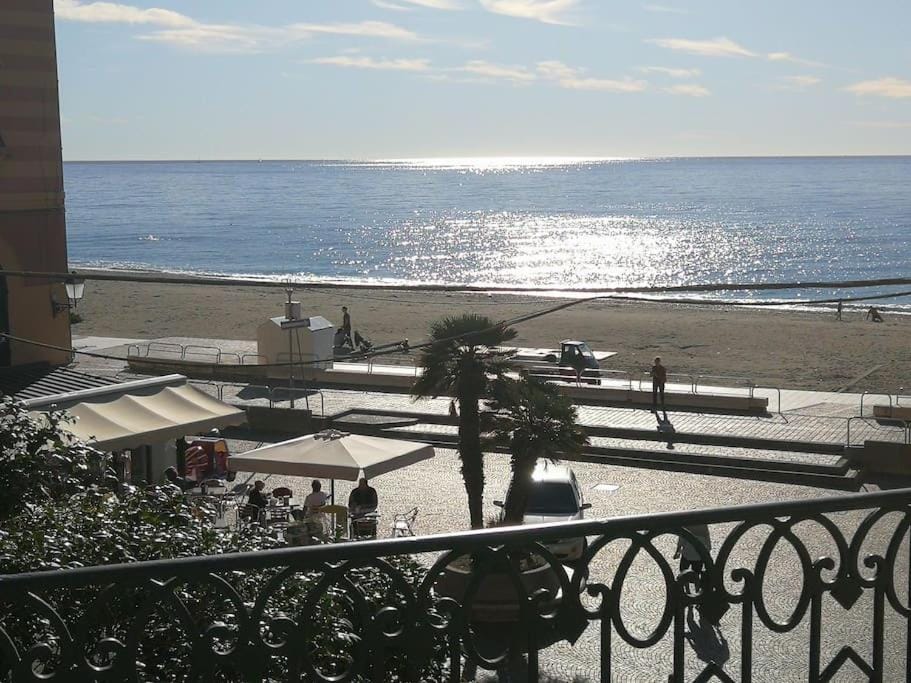 Natural landscape, View (from property/room), Balcony/Terrace, Beach, Sea view