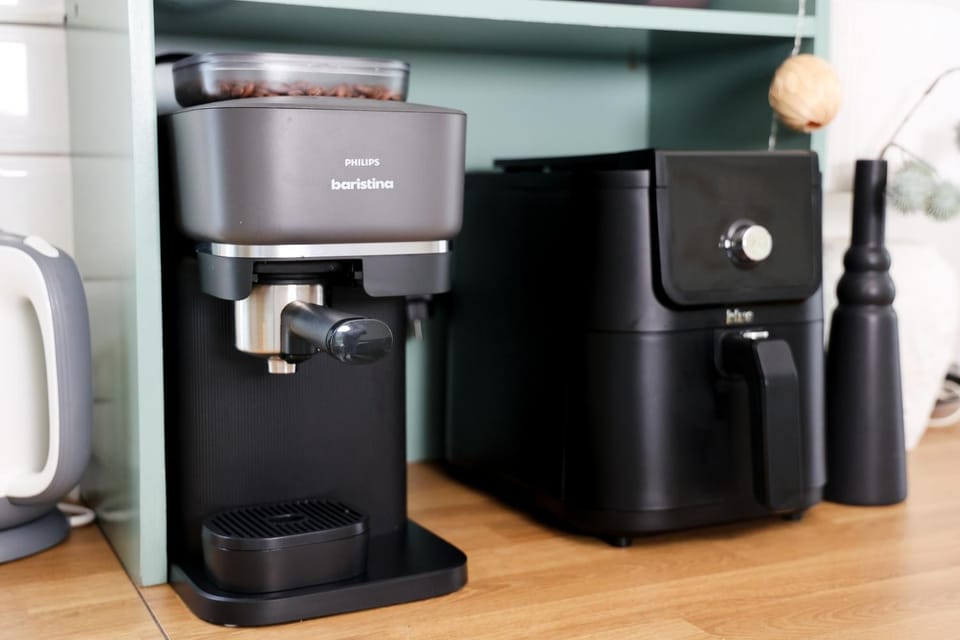 Coffee/tea facilities, Kitchen or kitchenette