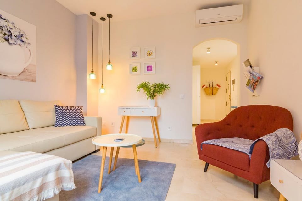 Living room, air conditioner