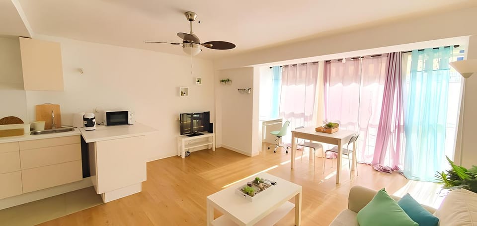 Apartamento primera línea playa Apartment in Marina Baixa