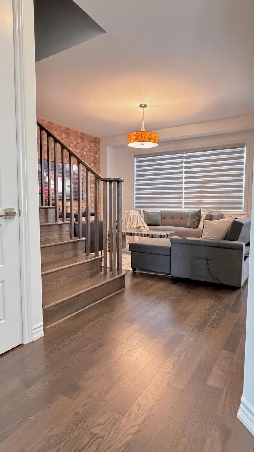 3BR Cozy Haven with Hot Tub and BBQ Near Niagara Falls House in Ontario
