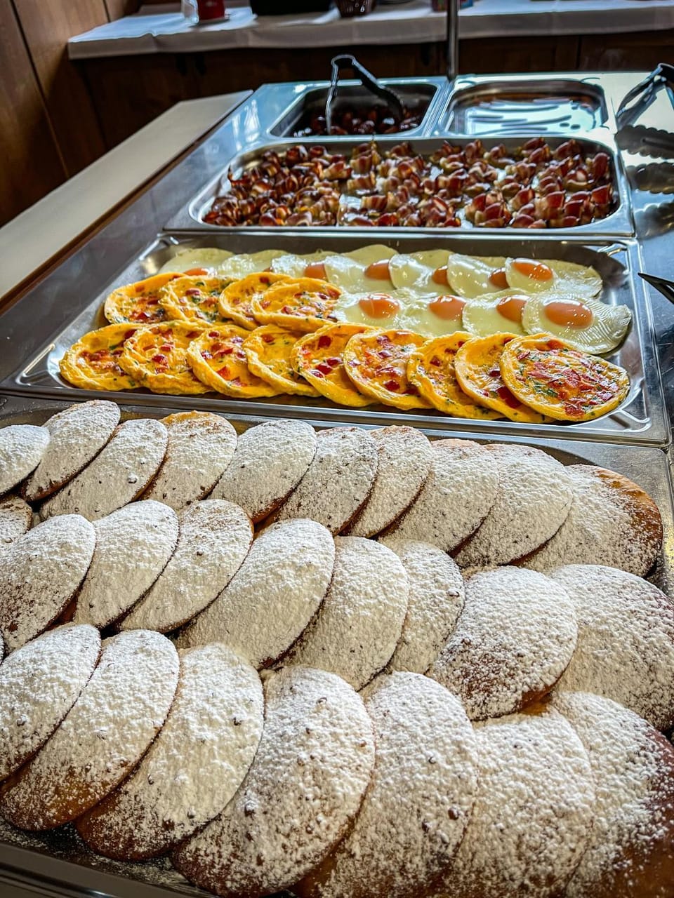 Buffet breakfast